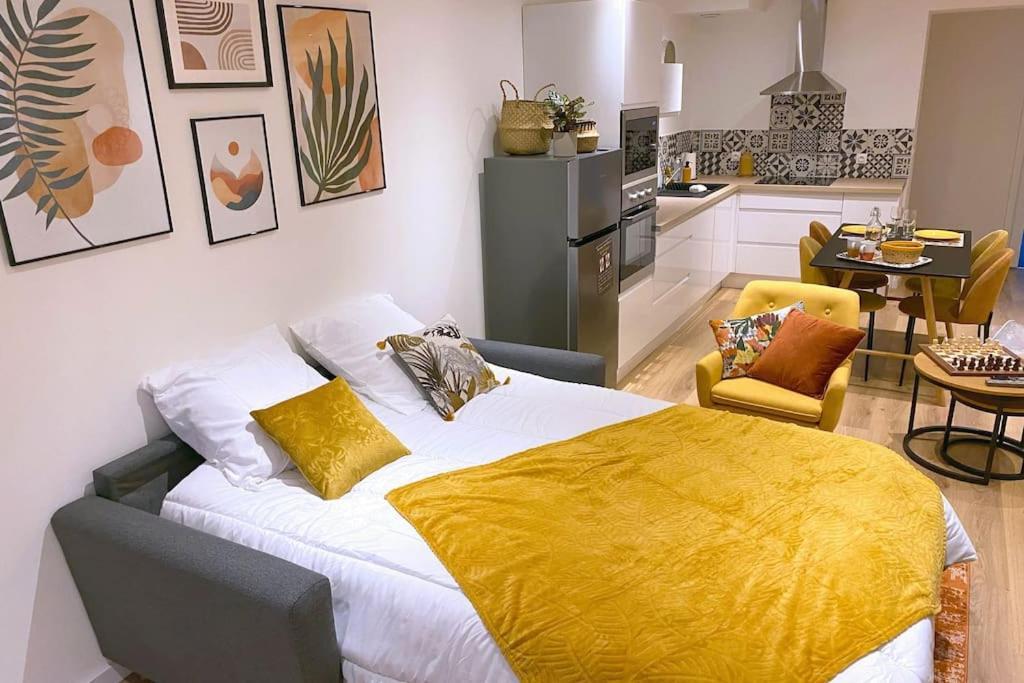 Le Val De Coeur Apartment วาลองซ์ ภายนอก รูปภาพ